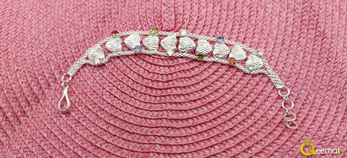 Buy Online Bracelet Designs For Women's