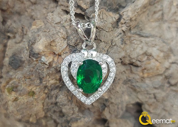 Heart Shape Locket With A Chain For Girls And Boys