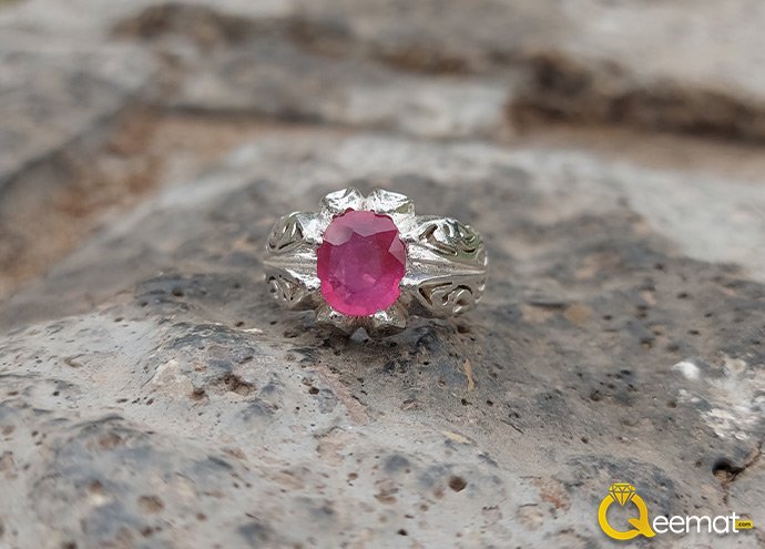 Pure Silver Ring With Yaqoot Stone 1 Pure Silver Ring With Yaqoot Stone 1