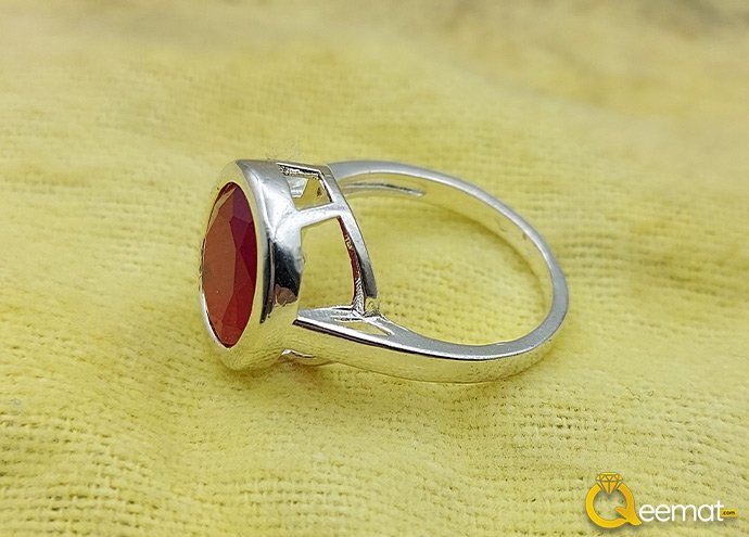 Silver Ring With Garnet Stone For Females