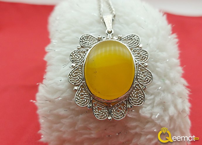 Yellow Agate Pendant With Chain For Men's