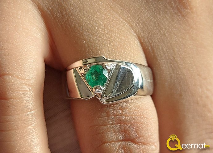 Emerald Gemstone Ring For Girls