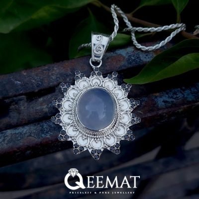 Clear White Quartz Oval Shape Necklace for Ladies (Durr e Najaf Stone)