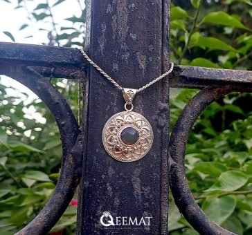 ethiopian-fire-opal-necklace-of-silver