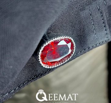 red-cufflinks-gemstone